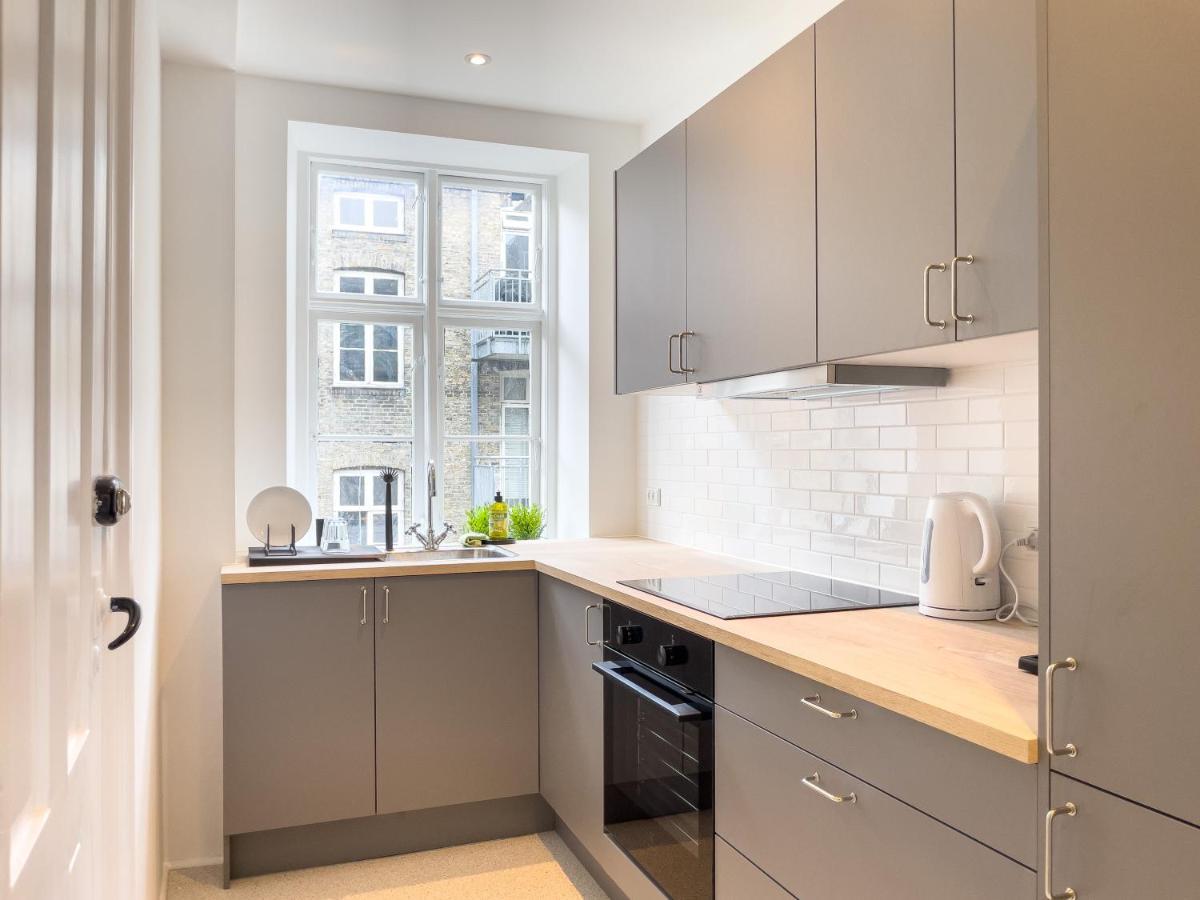 Stylish Classic Danish Design Apartment โคเปนเฮเกน ภายนอก รูปภาพ